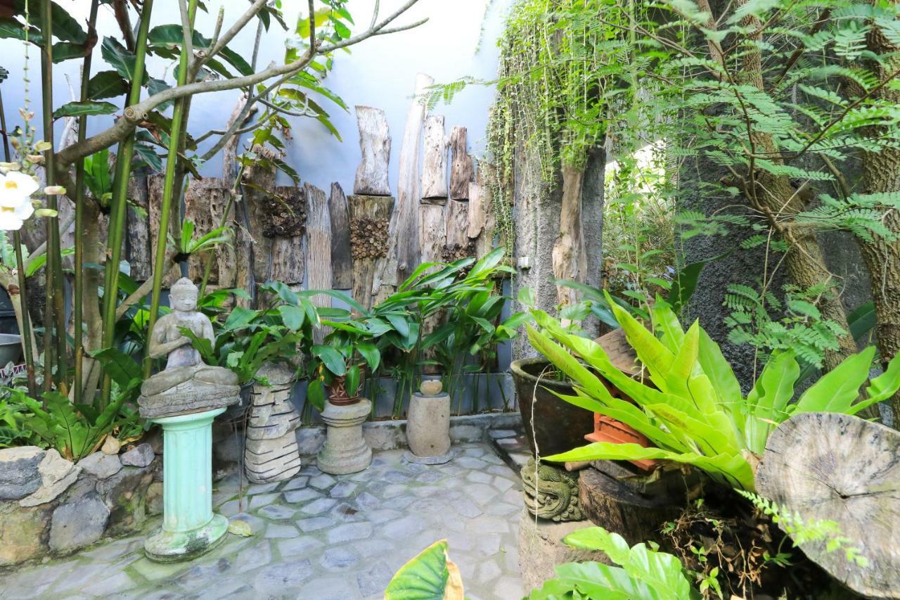 Kubu Kenak Guesthouse Seminyak Kültér fotó